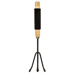 Wooden Handle Cultivator w Foam Grip