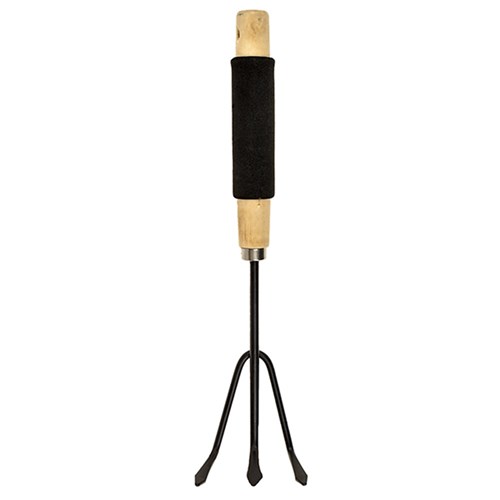 Wooden Handle Cultivator w Foam Grip